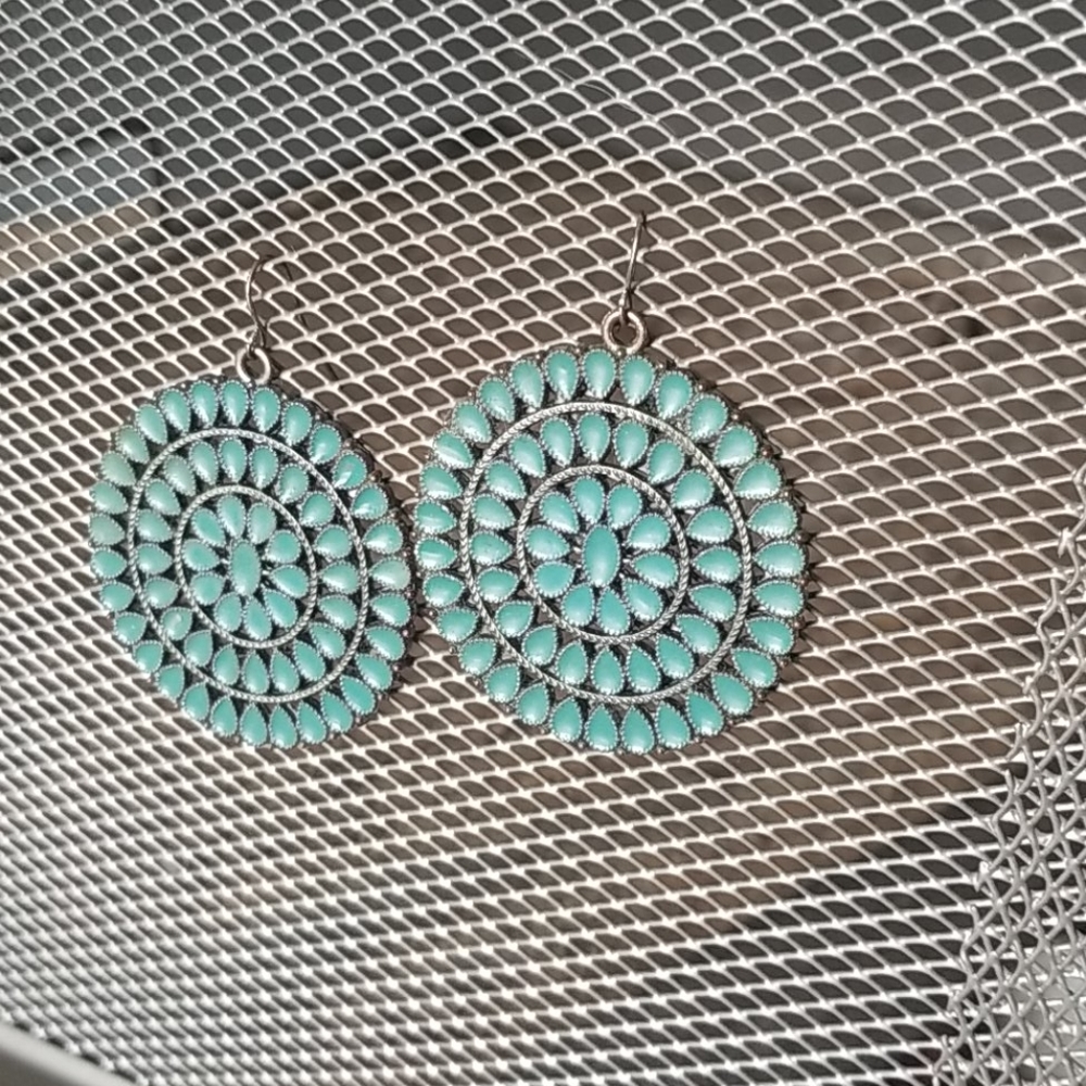 Teal medallions